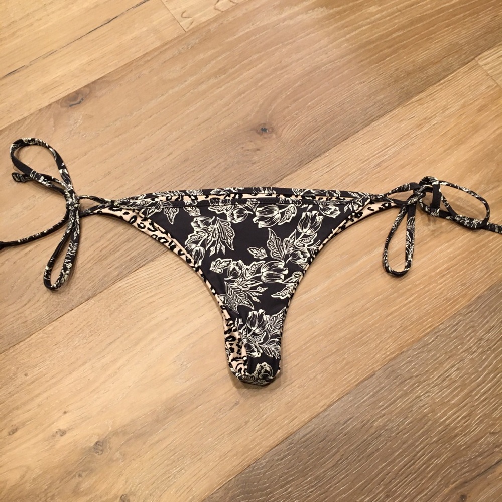 Riot Society Reversible String Bottoms